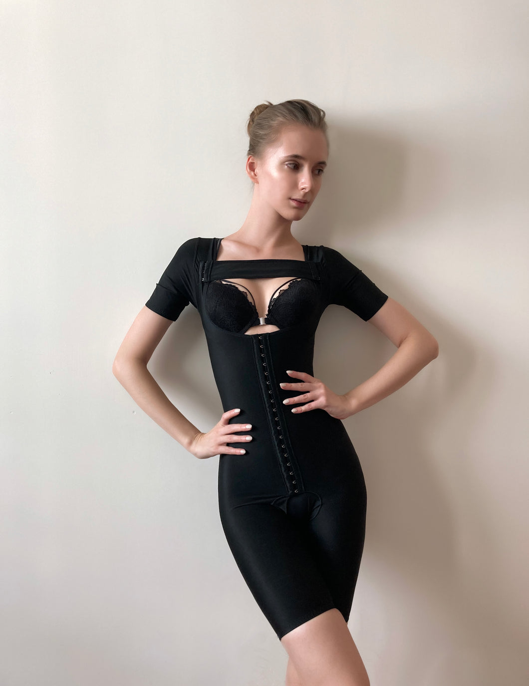 Alexandra Short Sleeves Power Shape Wear